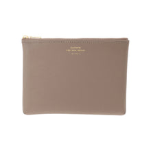 Load image into Gallery viewer, [Quitterie]&lt;br&gt; Multifunctional pouch&lt;br&gt; Size M 500694