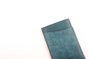 [lemma]<br> "Olas" Leather Pass Holder