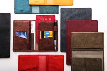 Load image into Gallery viewer, [Boosters]&lt;br&gt;Italian Pueblo Leather Passport Holder