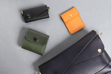 Load image into Gallery viewer, [BEERBELLY] &lt;br&gt;compact wallet HATCH BACK
